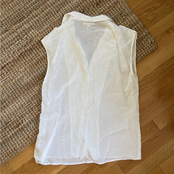 EUC L’Agence white sleeveless button down blouse Sz S - Picture 2 of 5
